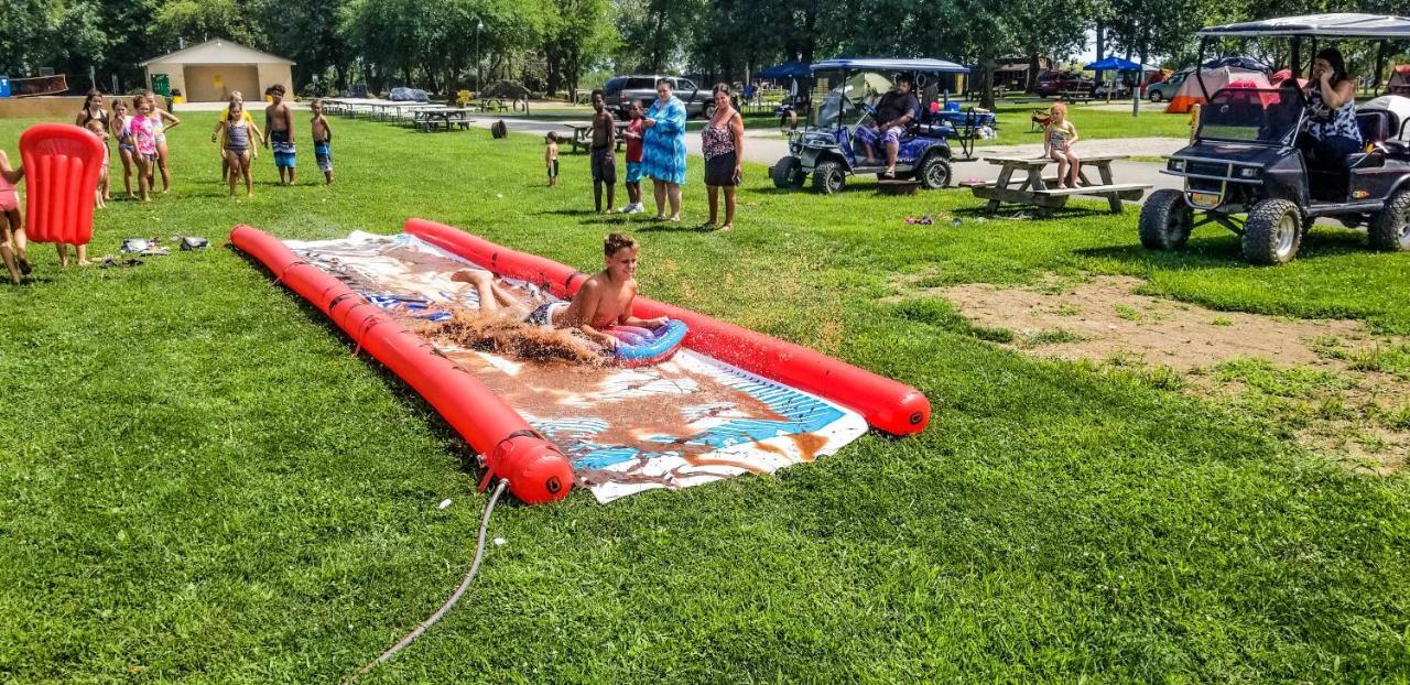 Sandusky Koa Holiday Campground Hotel Екстериор снимка