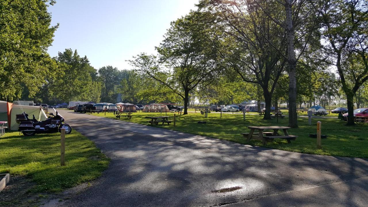 Sandusky Koa Holiday Campground Hotel Екстериор снимка